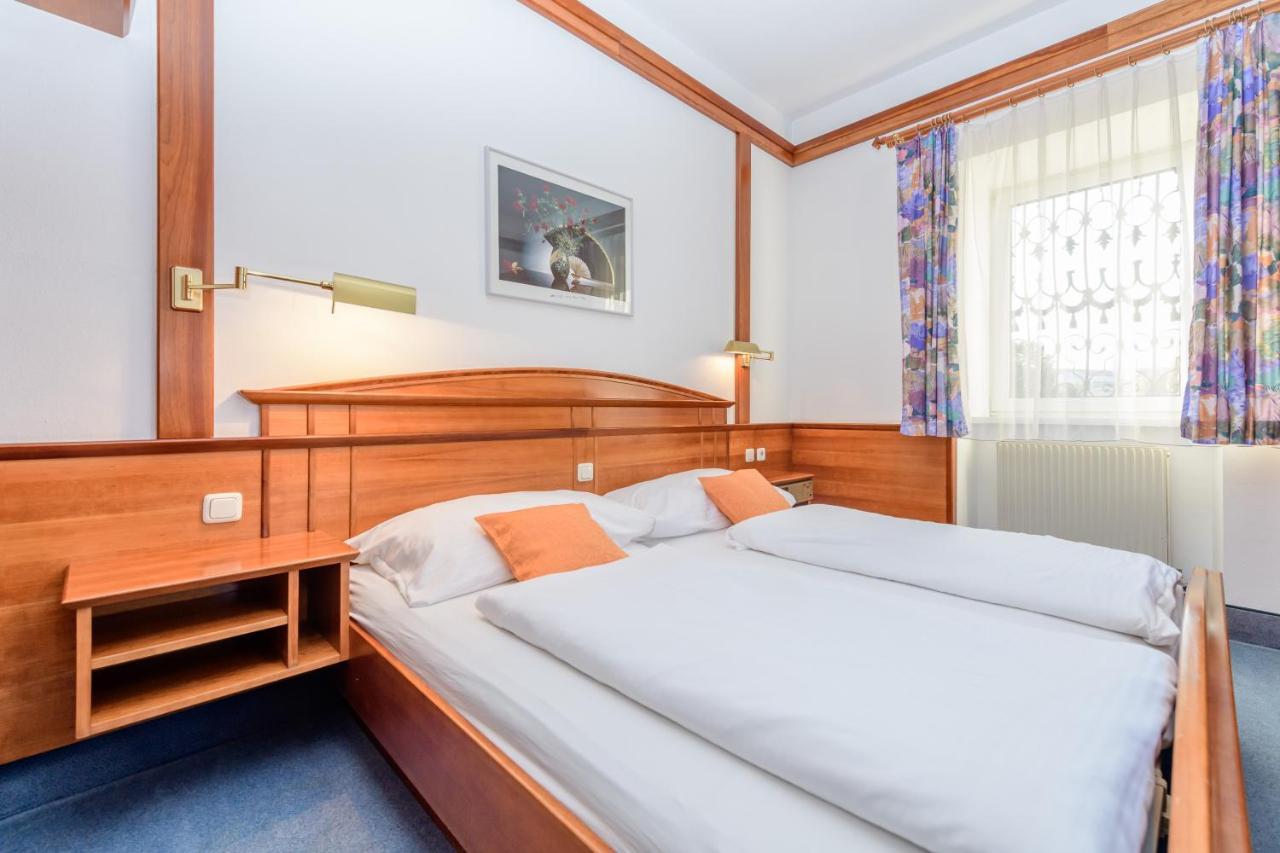 Gasthof Stoeckler Hotel Enns Ngoại thất bức ảnh
