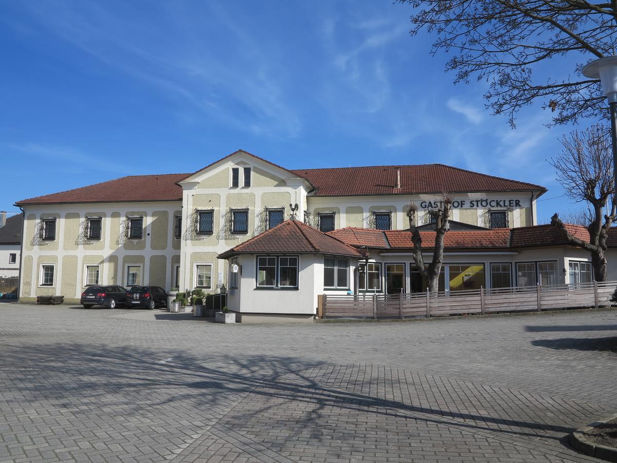 Gasthof Stoeckler Hotel Enns Ngoại thất bức ảnh