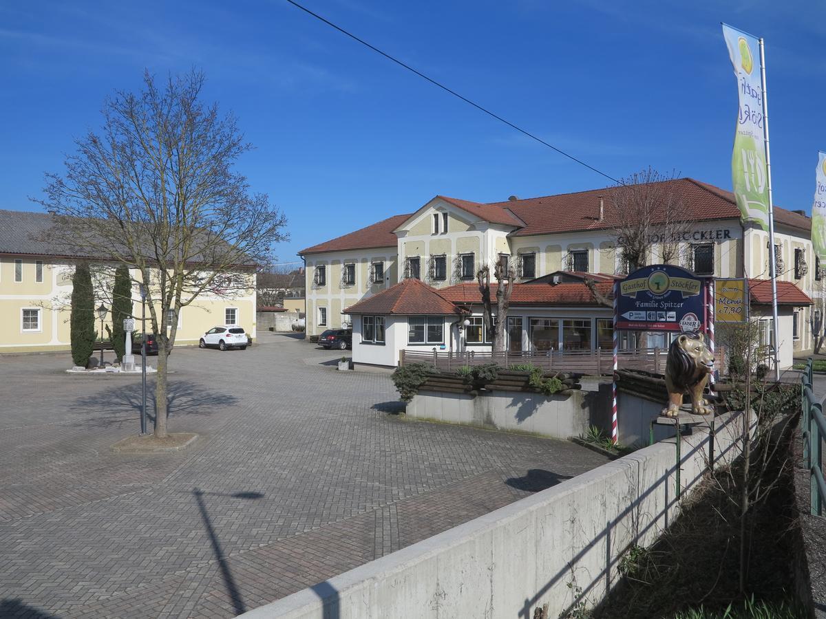 Gasthof Stoeckler Hotel Enns Ngoại thất bức ảnh
